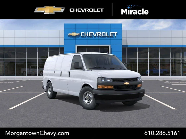 2025 Chevrolet Express Cargo WT