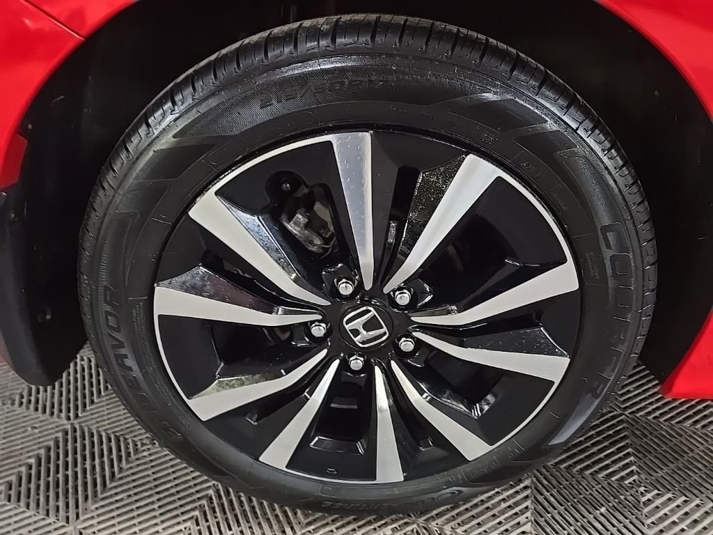 Used 2024  Honda EX image 15