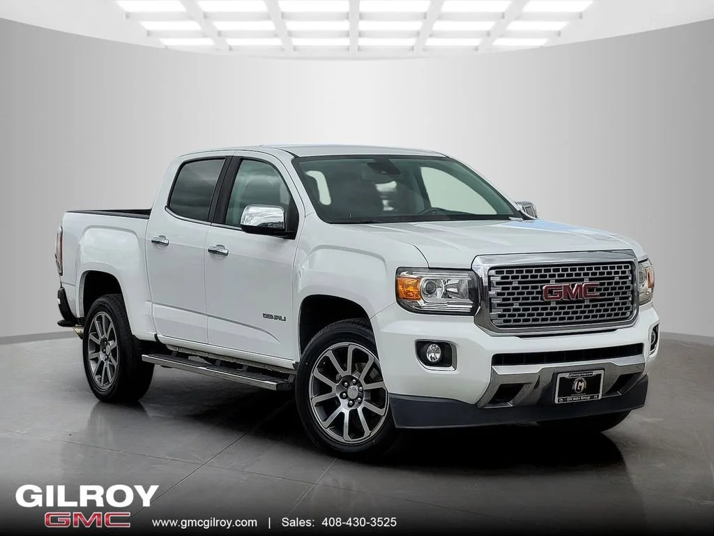 2019 GMC Canyon 4WD Denali Crew Cab Short Box's photo
