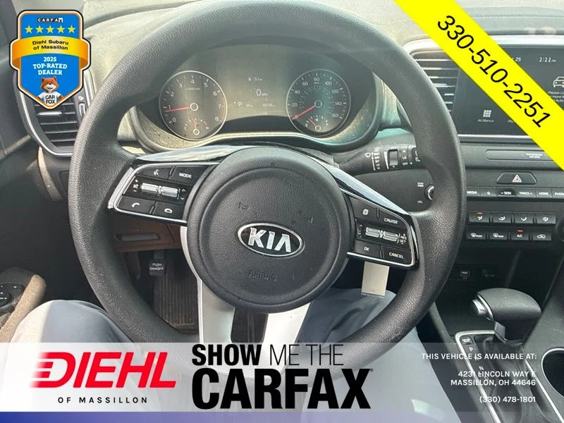 Used 2021 White Kia LX image 19