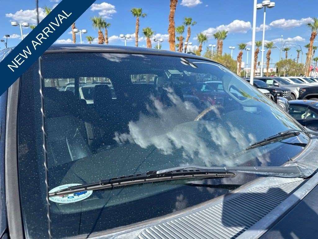 Used 2015 Black Ford Platinum image 18