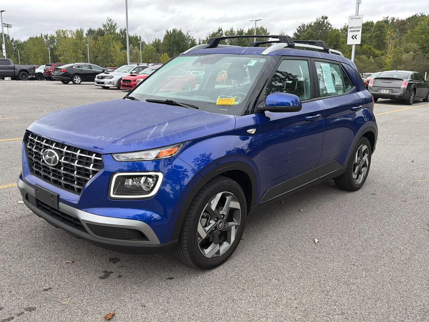 Used 2023 Intense Blue Hyundai Limited image 7