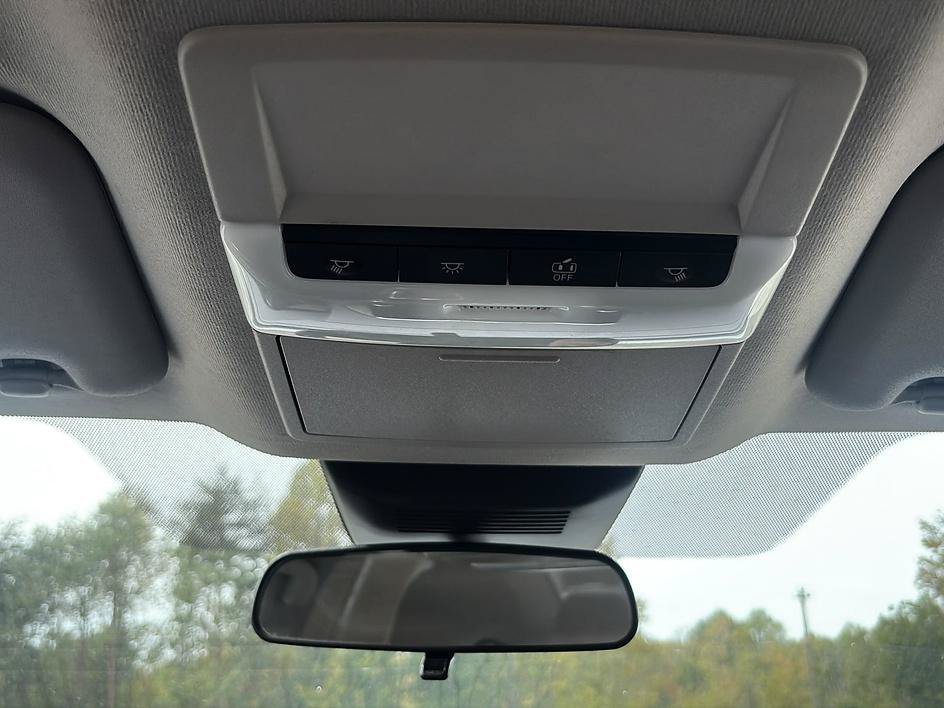 Used 2025 Fresh Powder Nissan SV image 35