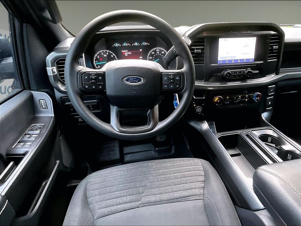 Used 2022 White Ford XL image 19