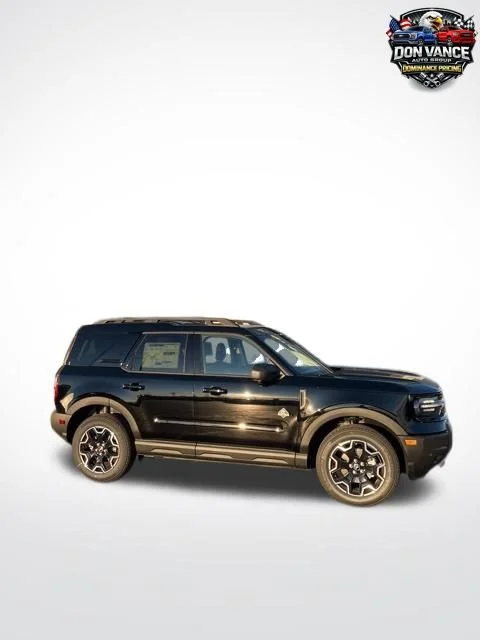 New 2025 Shadow Black Ford Outer Banks® image 7