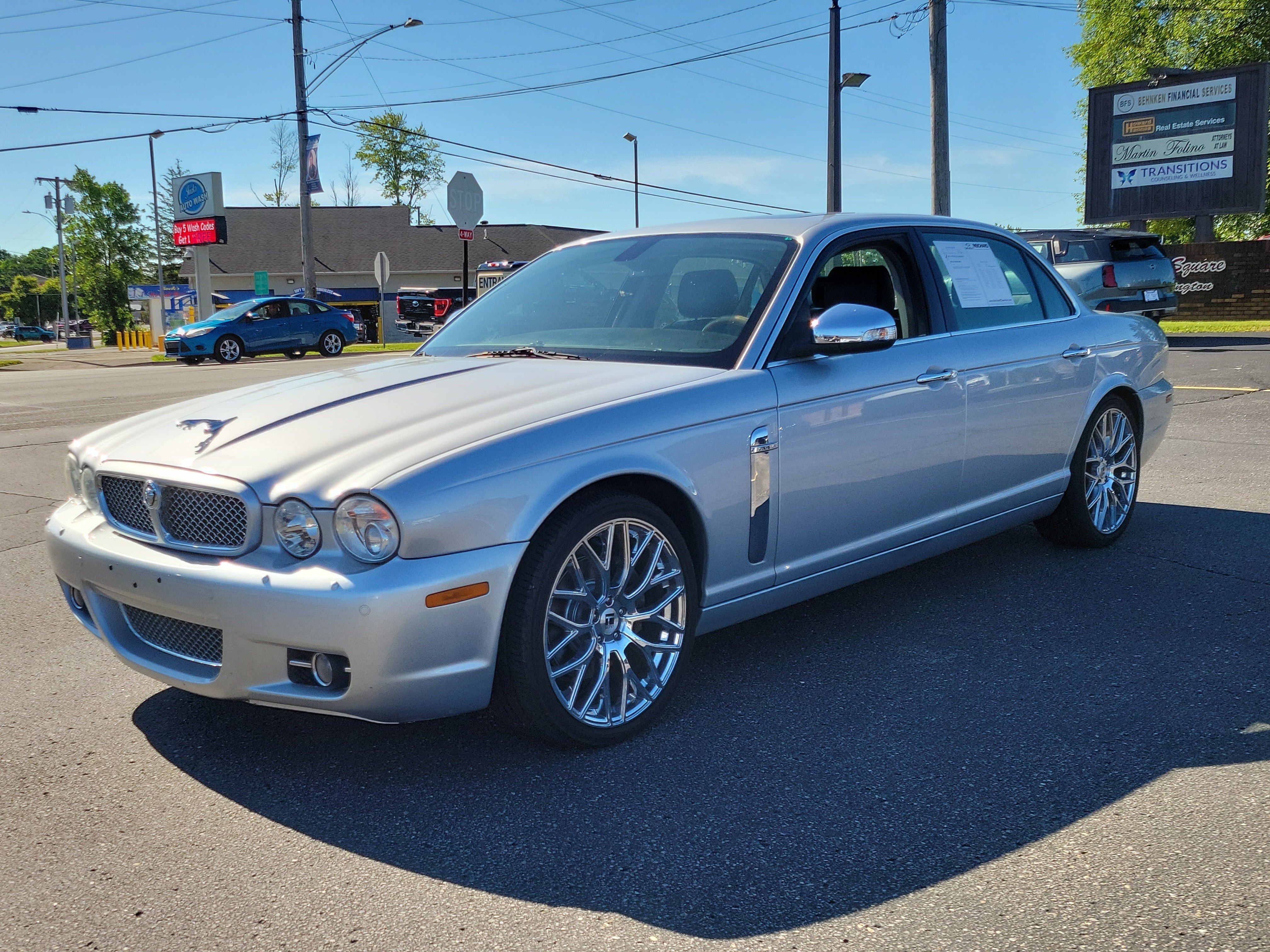 Used 2008 Jaguar XJ Series Vanden Plas with VIN SAJWA82B78SH26625 for sale in Brookville, OH