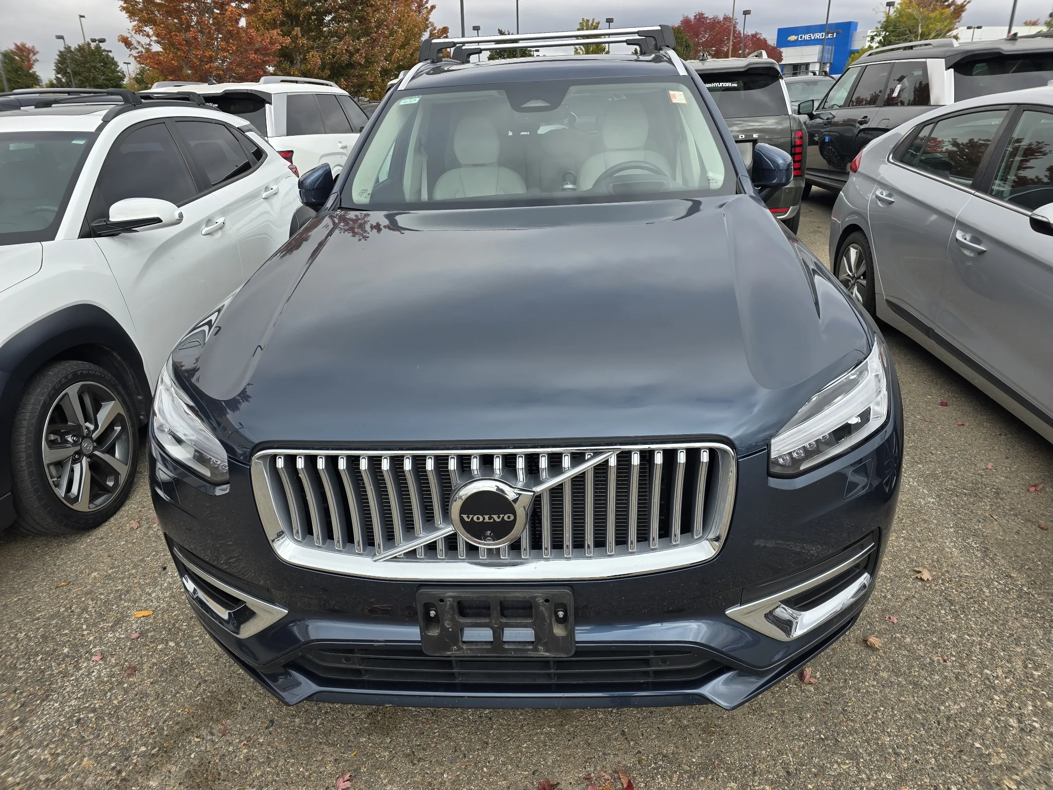 Used 2024 Denim Blue Metallic Volvo Ultimate Bright Theme image 20