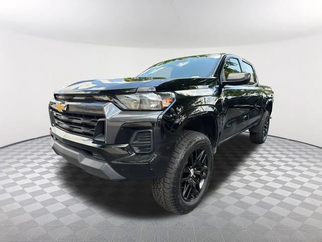Used 2025 Black Chevrolet WT/LT image 1