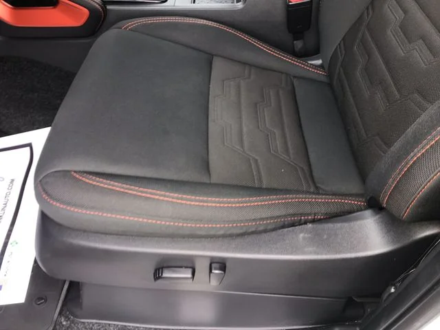 Used 2023 White Nissan PRO-4X image 12