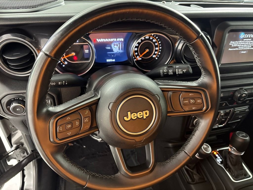 Used 2022 Gray Jeep Unlimited Sport Altitude image 27