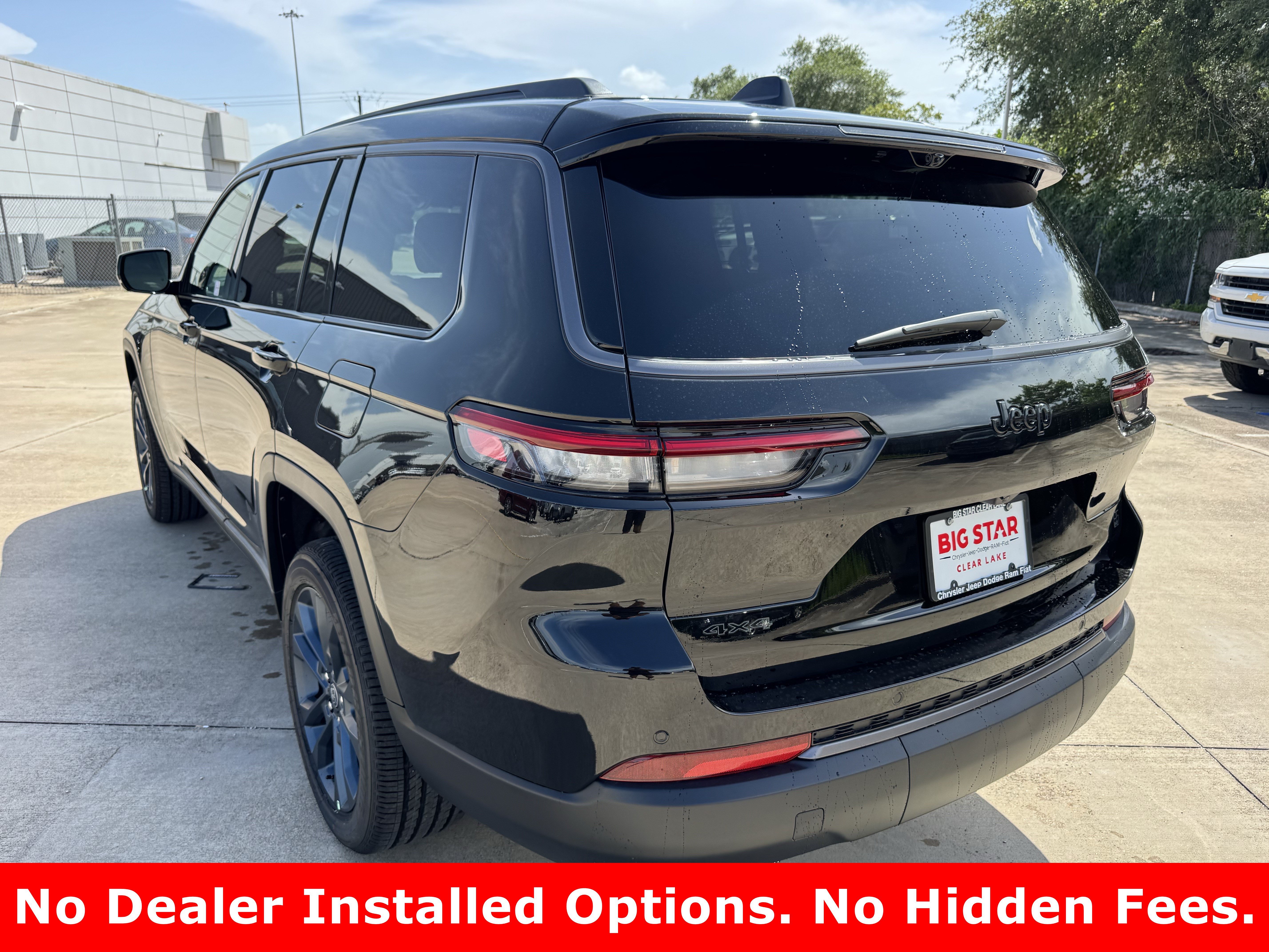 New 2026 Diamond Black Crystal Pearl-Coat Exterior Paint Jeep 85th Anniversary Edition image 5