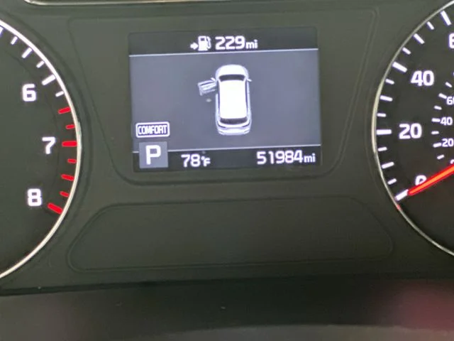 Used 2019 White Kia LX image 12