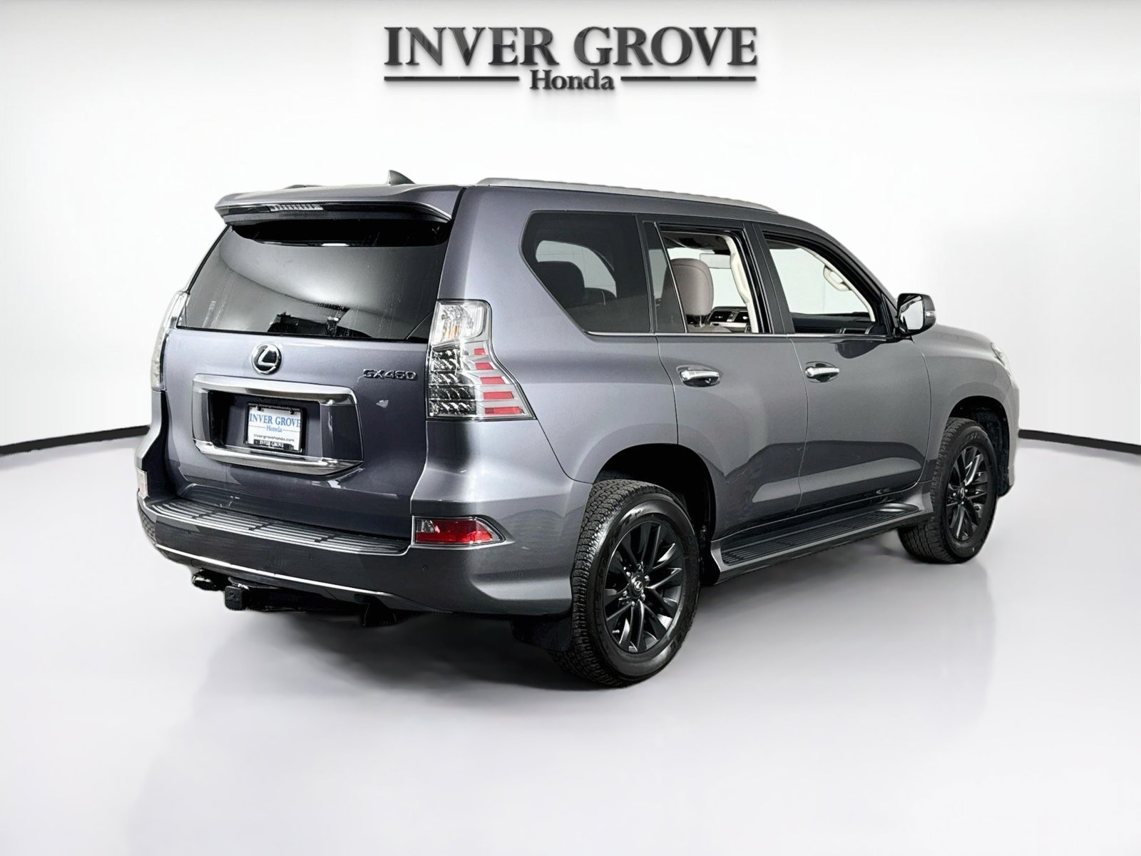 Used 2021 Gray Pearl Lexus 460 image 5
