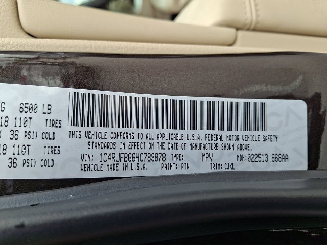 Used 2017 Brown Jeep Limited image 26