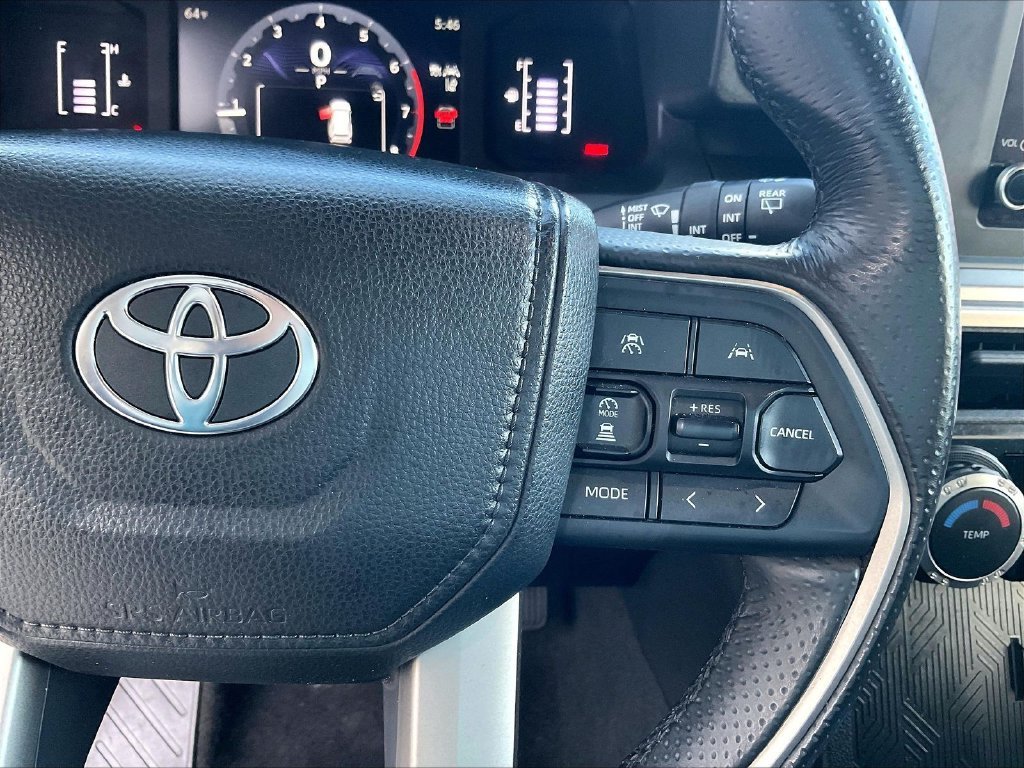 Used 2025  Toyota SR5 image 23