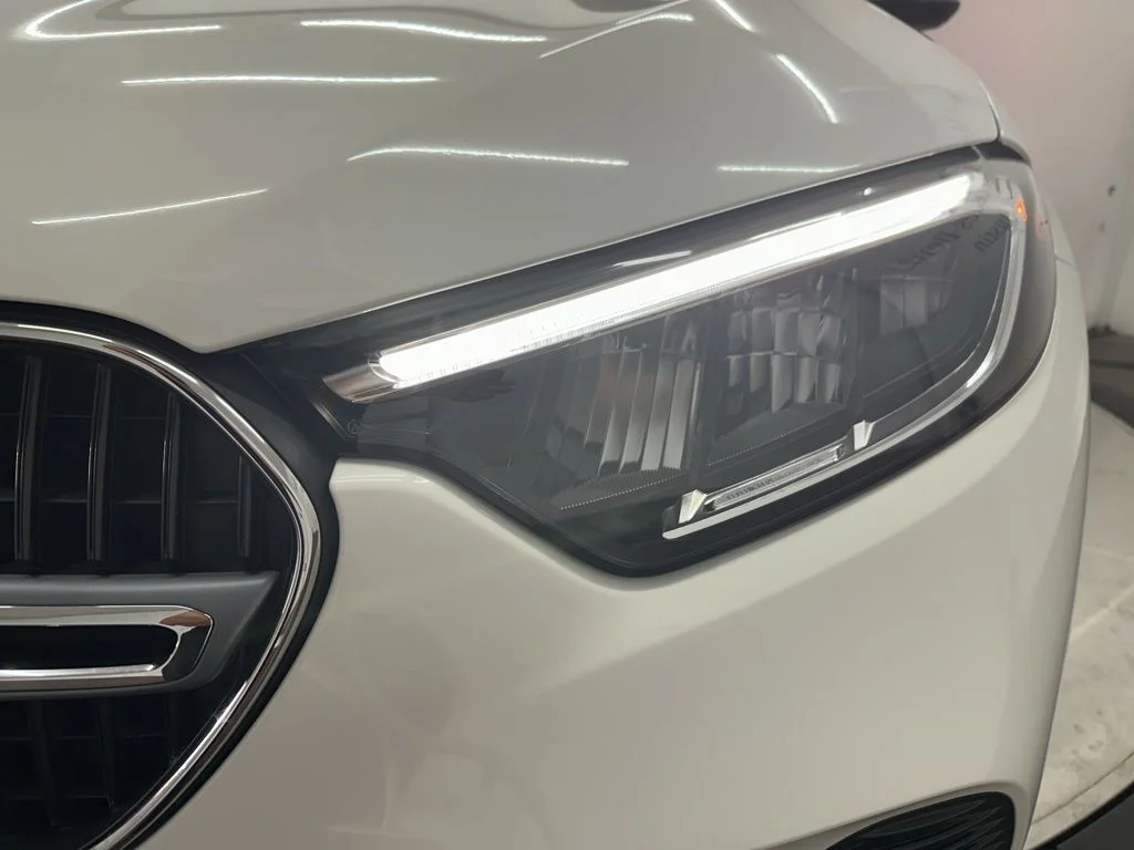 Used 2026 White Mercedes-Benz GLC 300 image 28