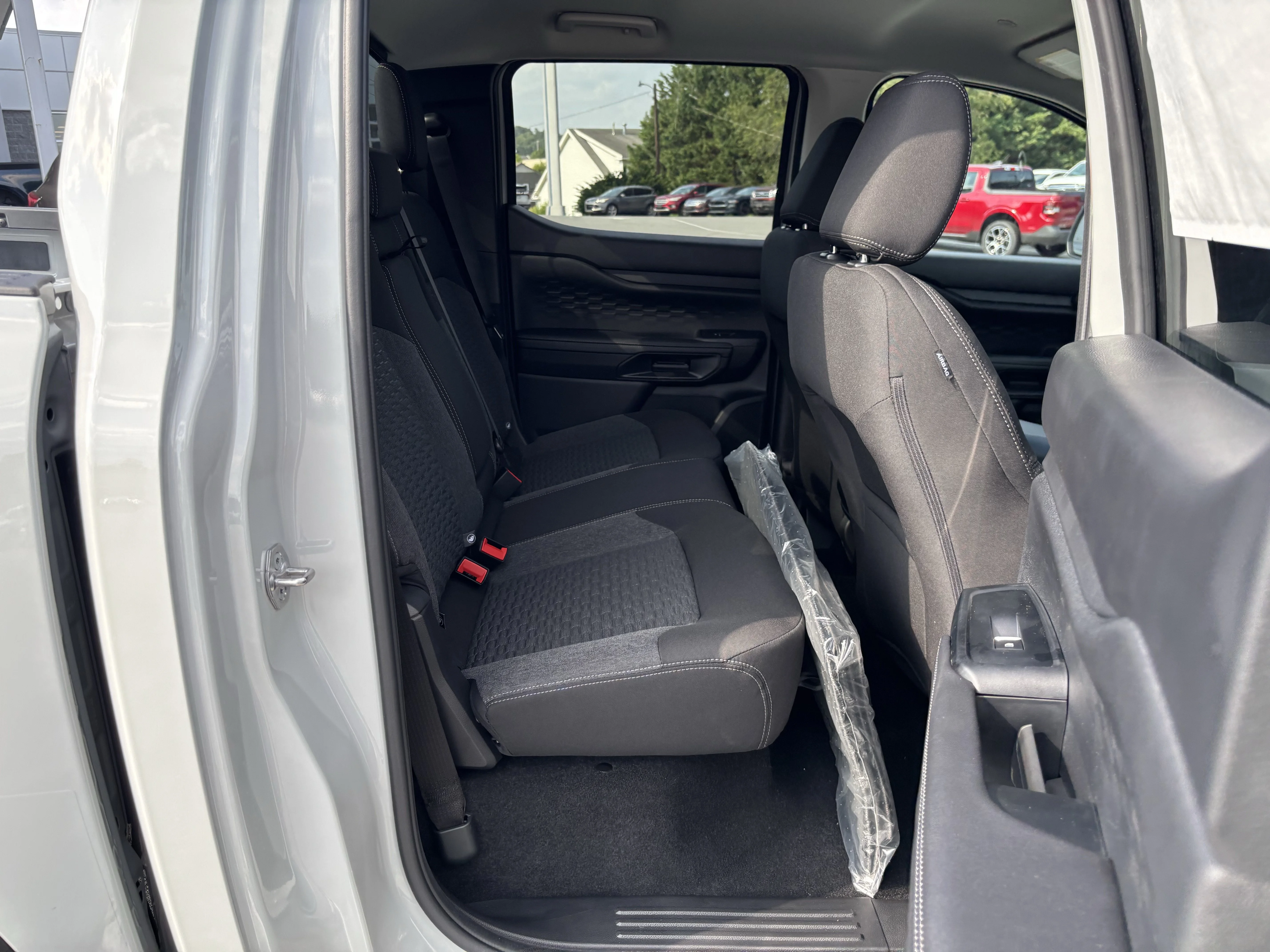 New 2026 Avalanche Ford XLT image 29