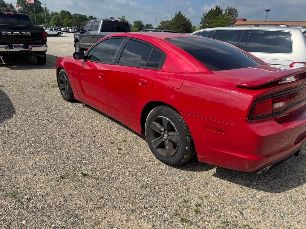 Used 2012 Red Dodge SE image 2