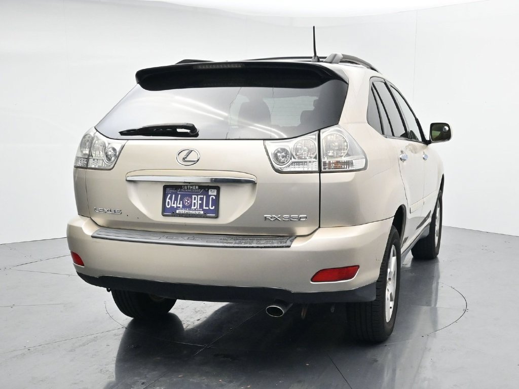 Used 2008  Lexus 350 image 6