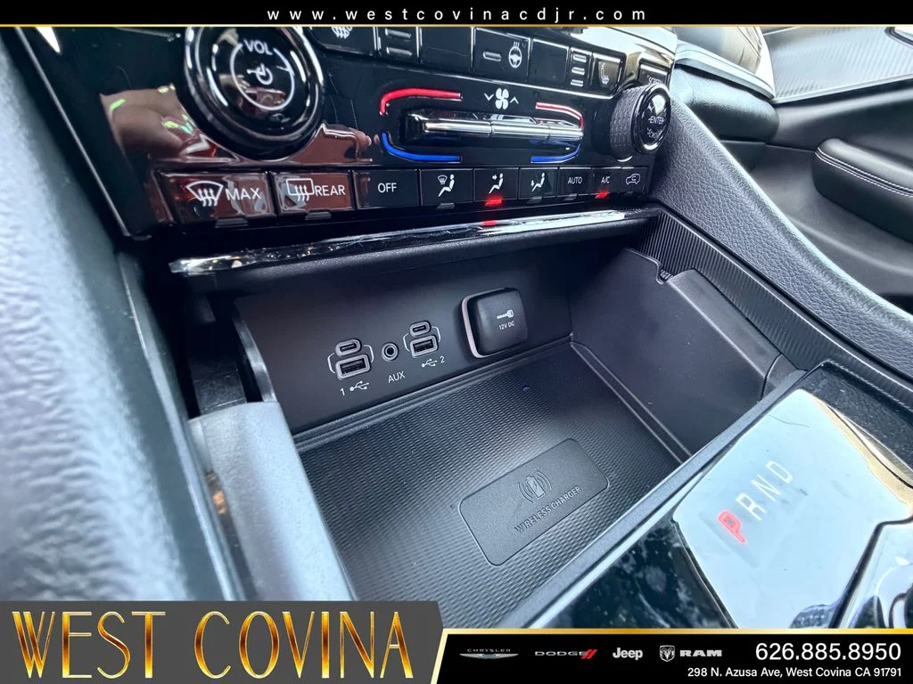 New 2026 Silver Zynith Jeep Laredo X image 26