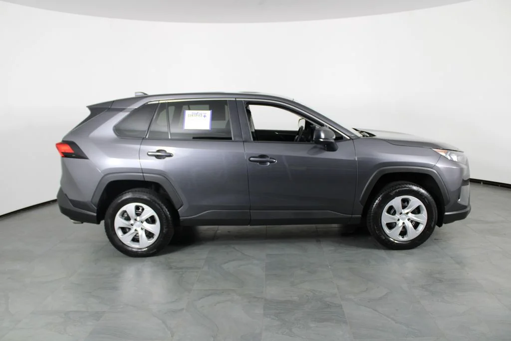 Used 2022 Gray Toyota LE image 14