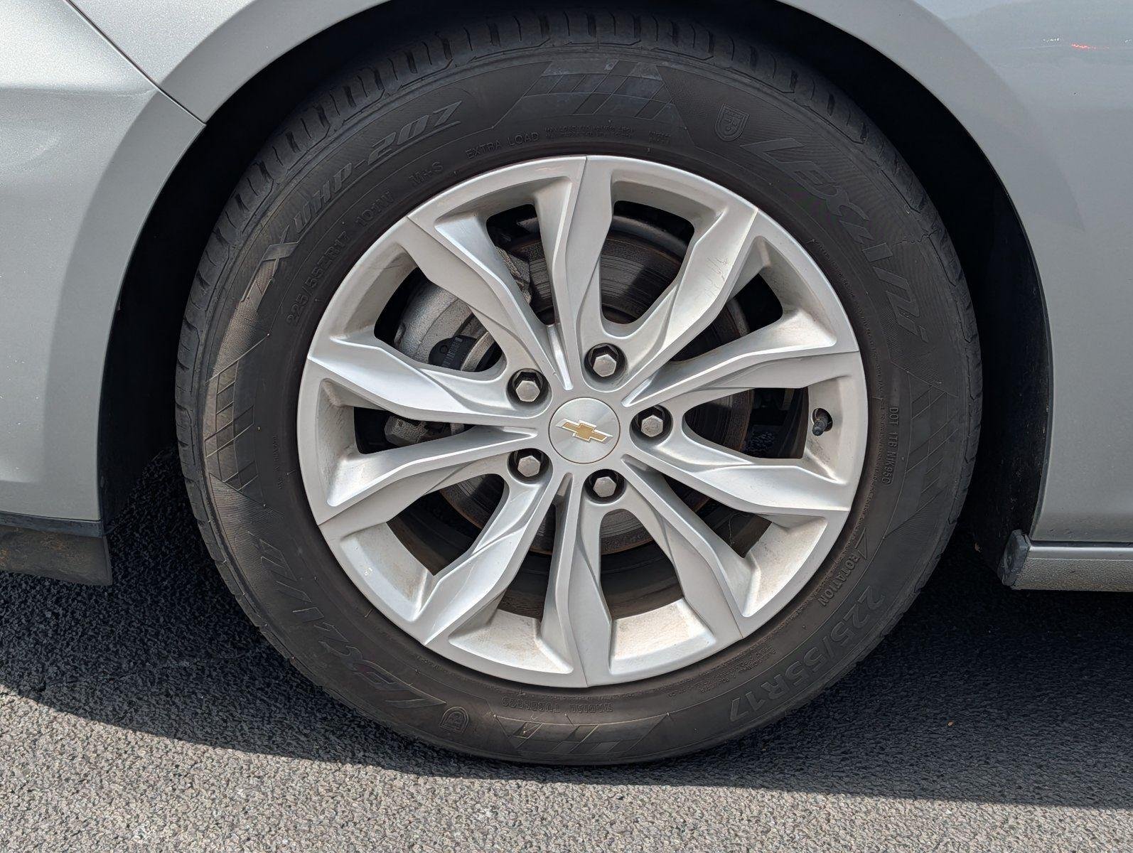 Used 2024 Sterling Gray Metallic Chevrolet LT image 9