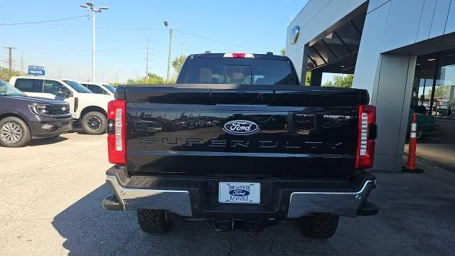 New 2027 Agate Black Metallic Ford XLT 4WD image 26