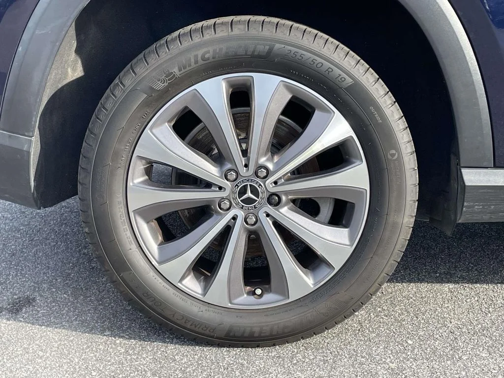 Used 2022 Lunar Blue Metallic Mercedes-Benz GLE350 image 32