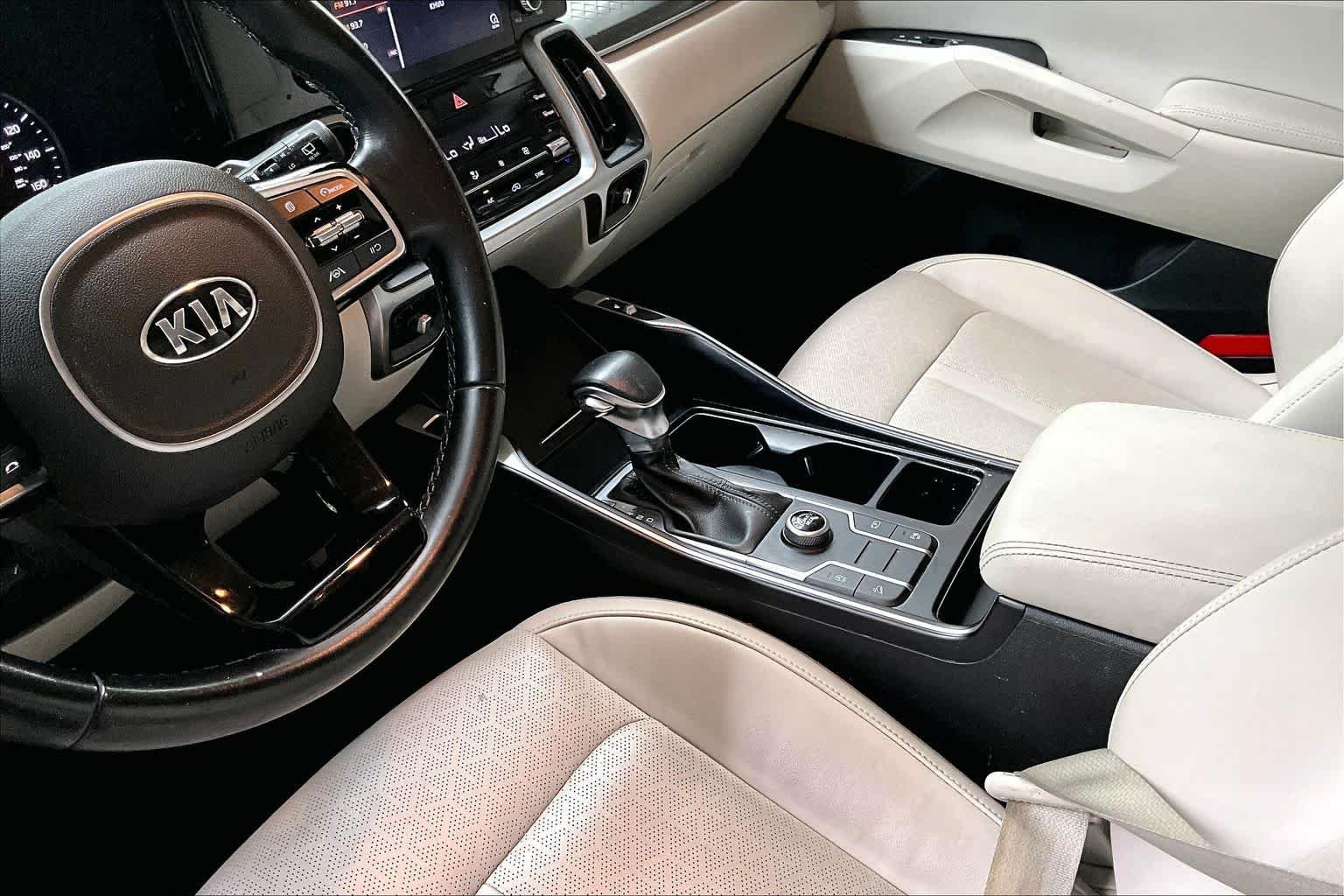 Used 2021 Gravity Grey Kia S image 16