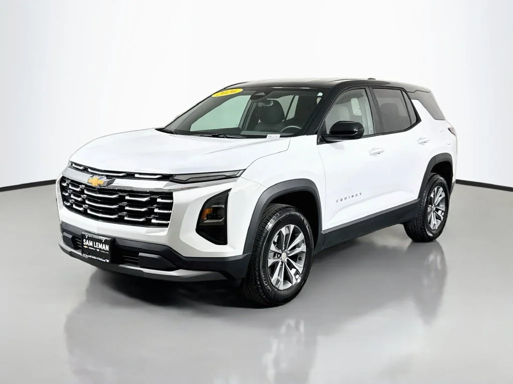 Used 2026 White Chevrolet LT image 3