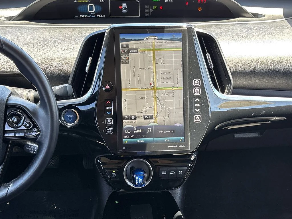 Used 2022 Gray Toyota XLE image 22
