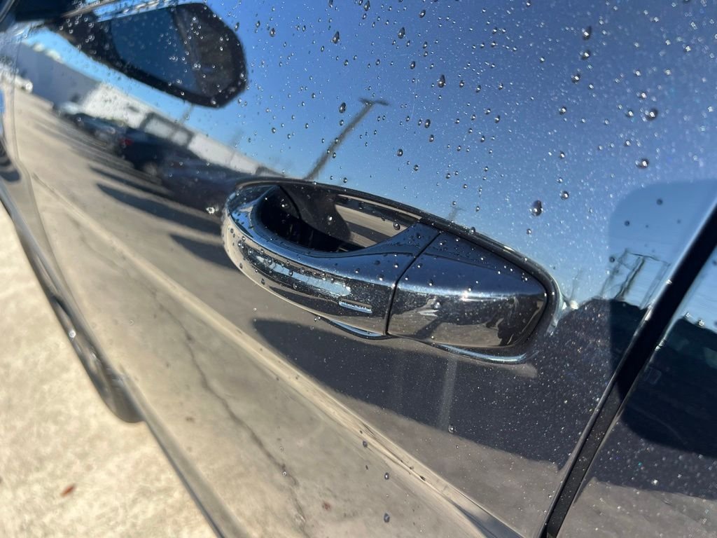 New 2026 Black Volkswagen SE w/Technology image 27
