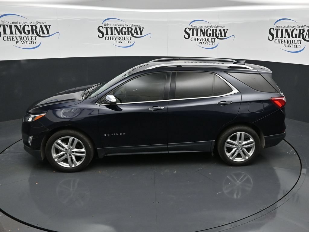 Used 2021 MIDNIGHT BLUE METALLIC Chevrolet Premier image 21