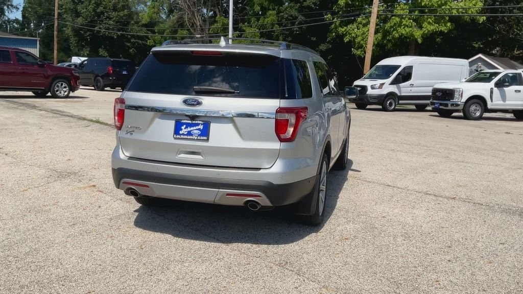 Used 2017 Silver Ford Limited image 4
