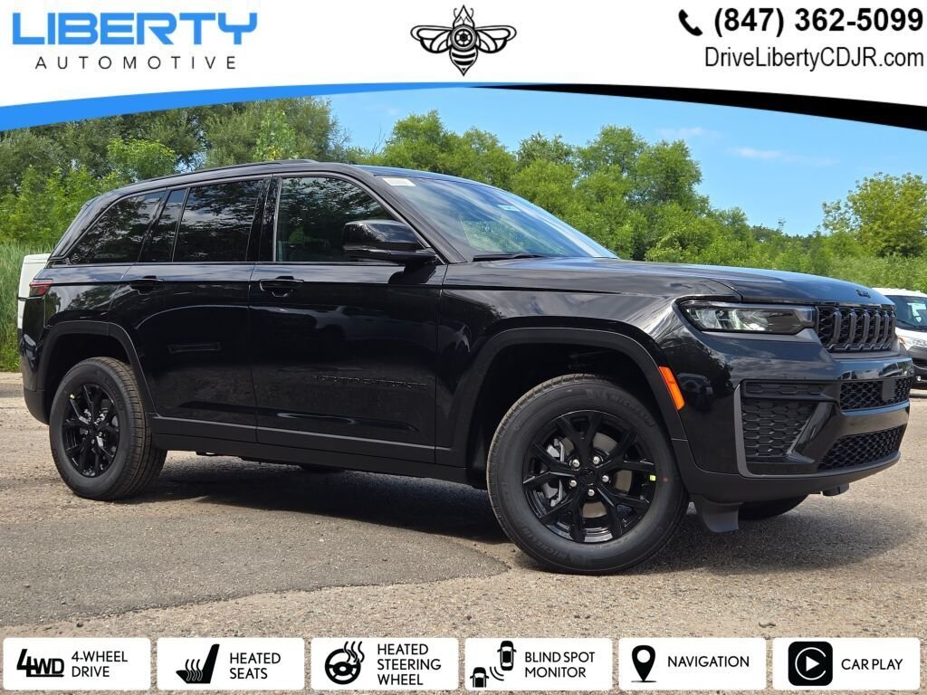 New 2026 Diamond Black Crystal Pearlcoat Jeep Altitude image 1