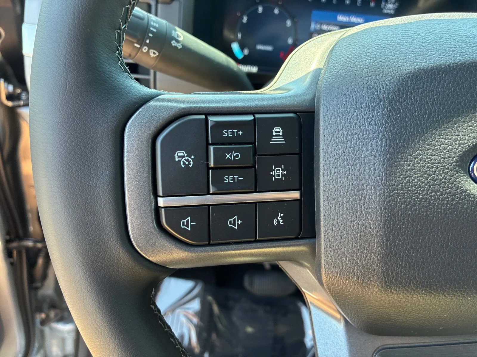 New 2026 Iconic Silver Metallic Ford XLT image 21