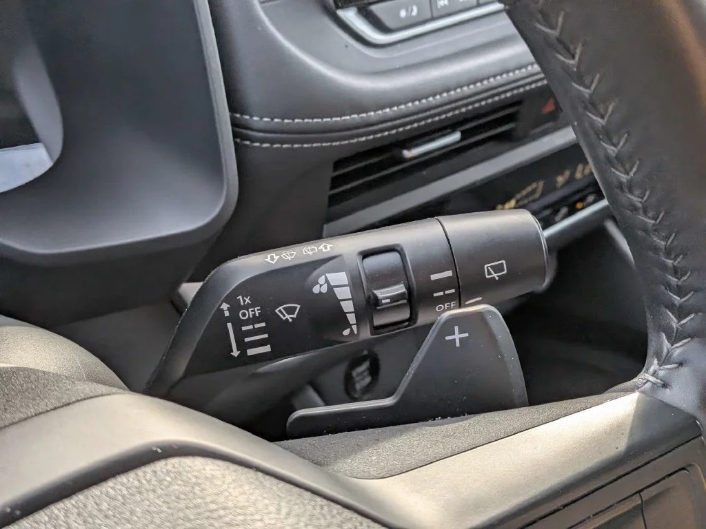 Certified Used 2025 Gun Metallic Nissan SV image 26