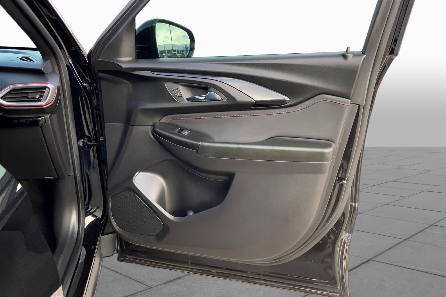 Used 2023 Mosaic Black Metallic Chevrolet RS image 23