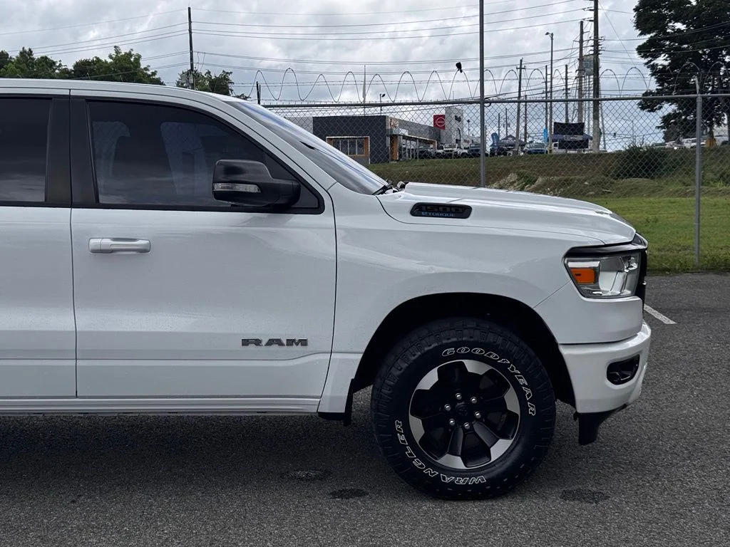 Used 2022 White Ram Big Horn/Lone Star image 13