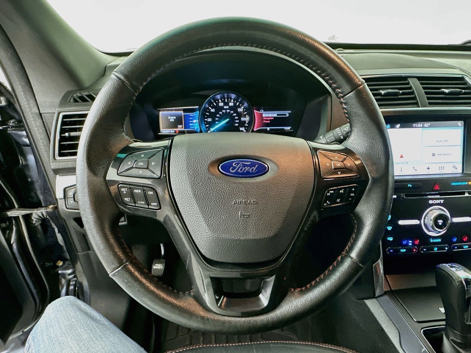 Used 2017 Quartz Metallic Ford Sport image 12