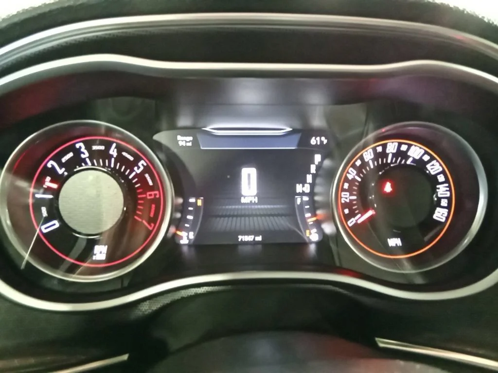 Used 2016 Torred Clearcoat Dodge R/T image 11
