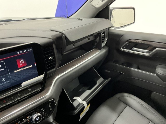 2026 GMC Sierra 1500 SLT - Photo 33