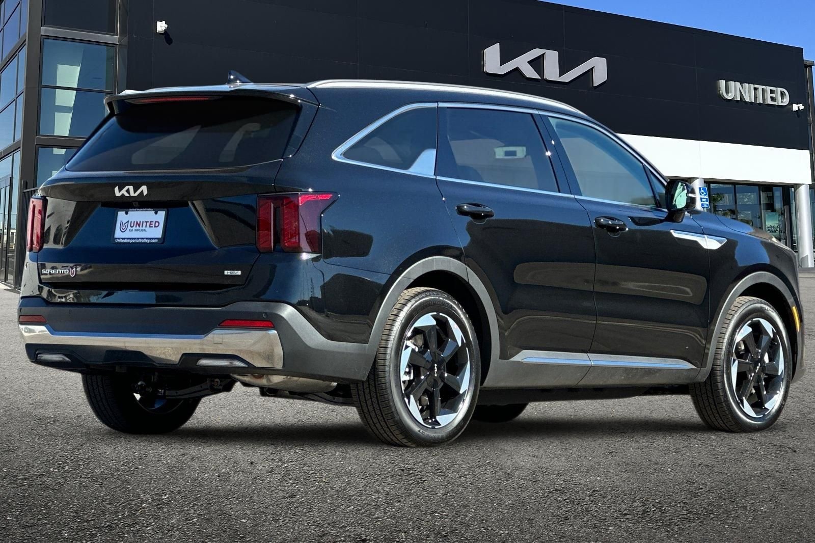 2026 Kia Sorento EX Hybrid - Photo 4