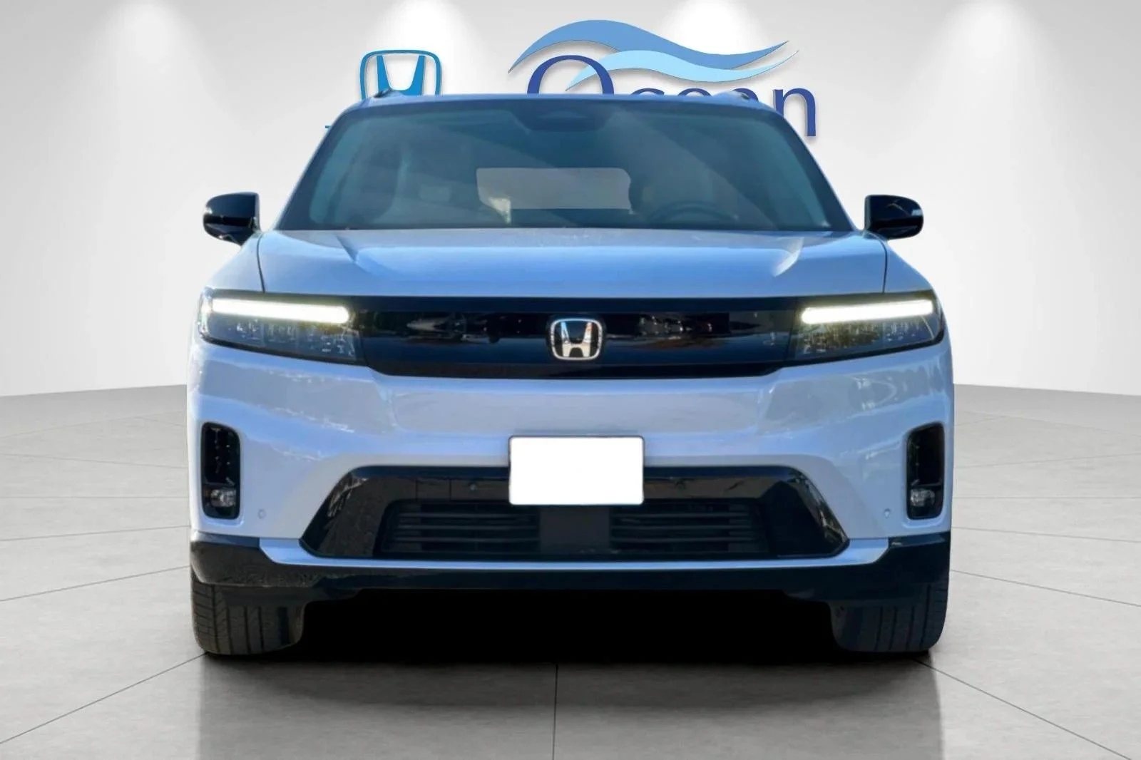 New 2026 Frostline White Pearl Honda Touring image 8