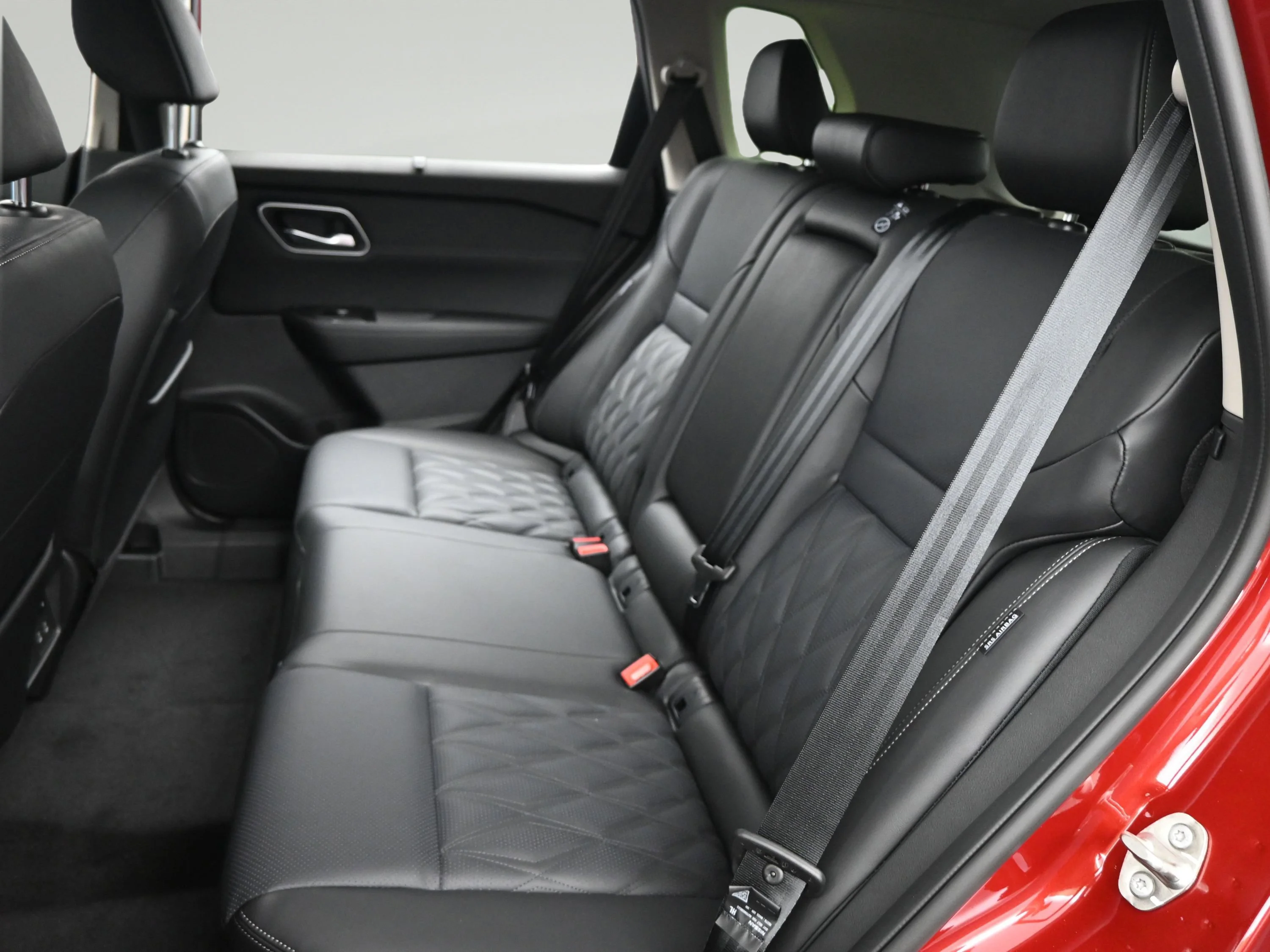 New 2026 Scarlet Ember Tintcoat Nissan Platinum image 11