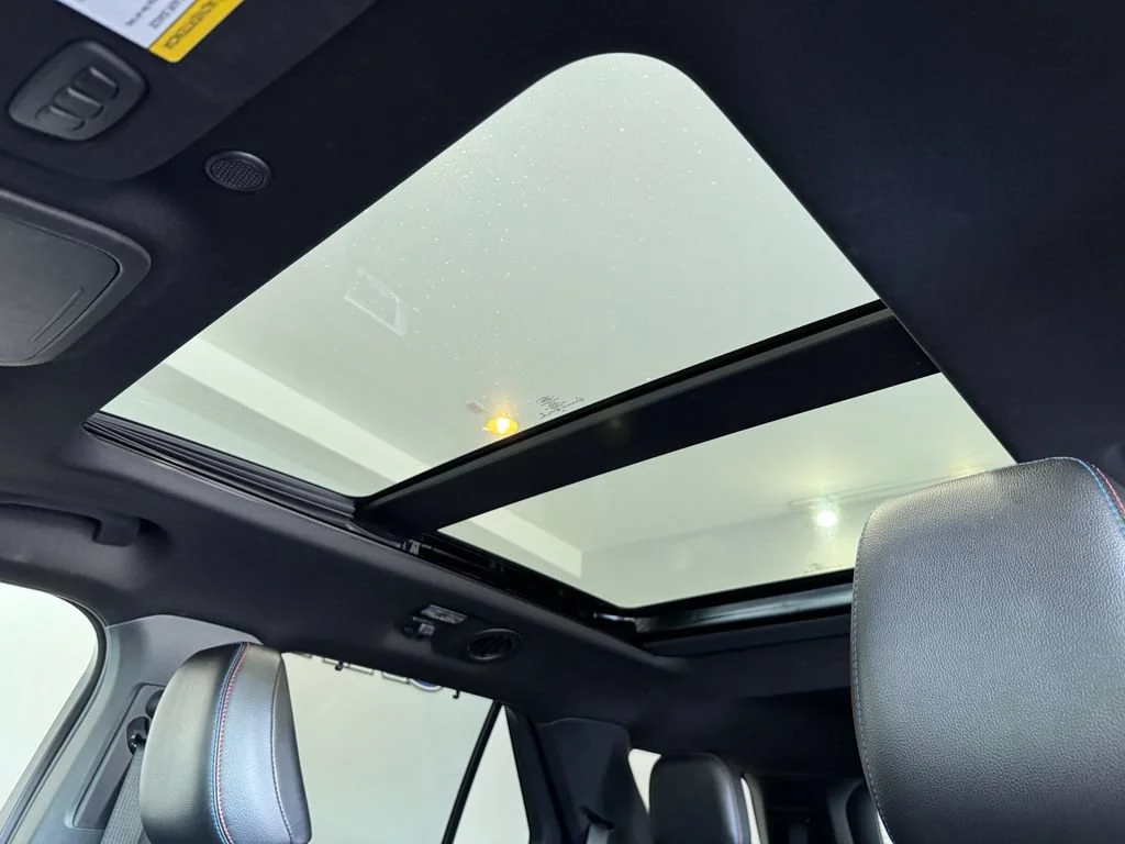 2023 Ford Explorer ST - Photo 20