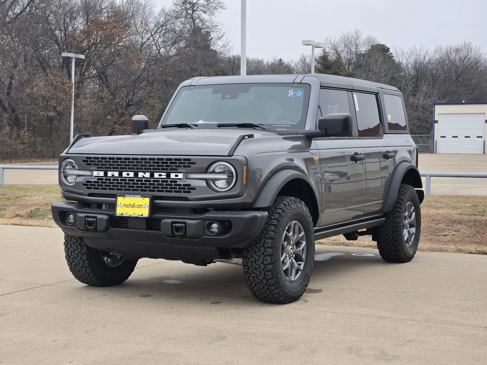 New 2025 Carbonized Gray Metallic Ford Badlands® image 2