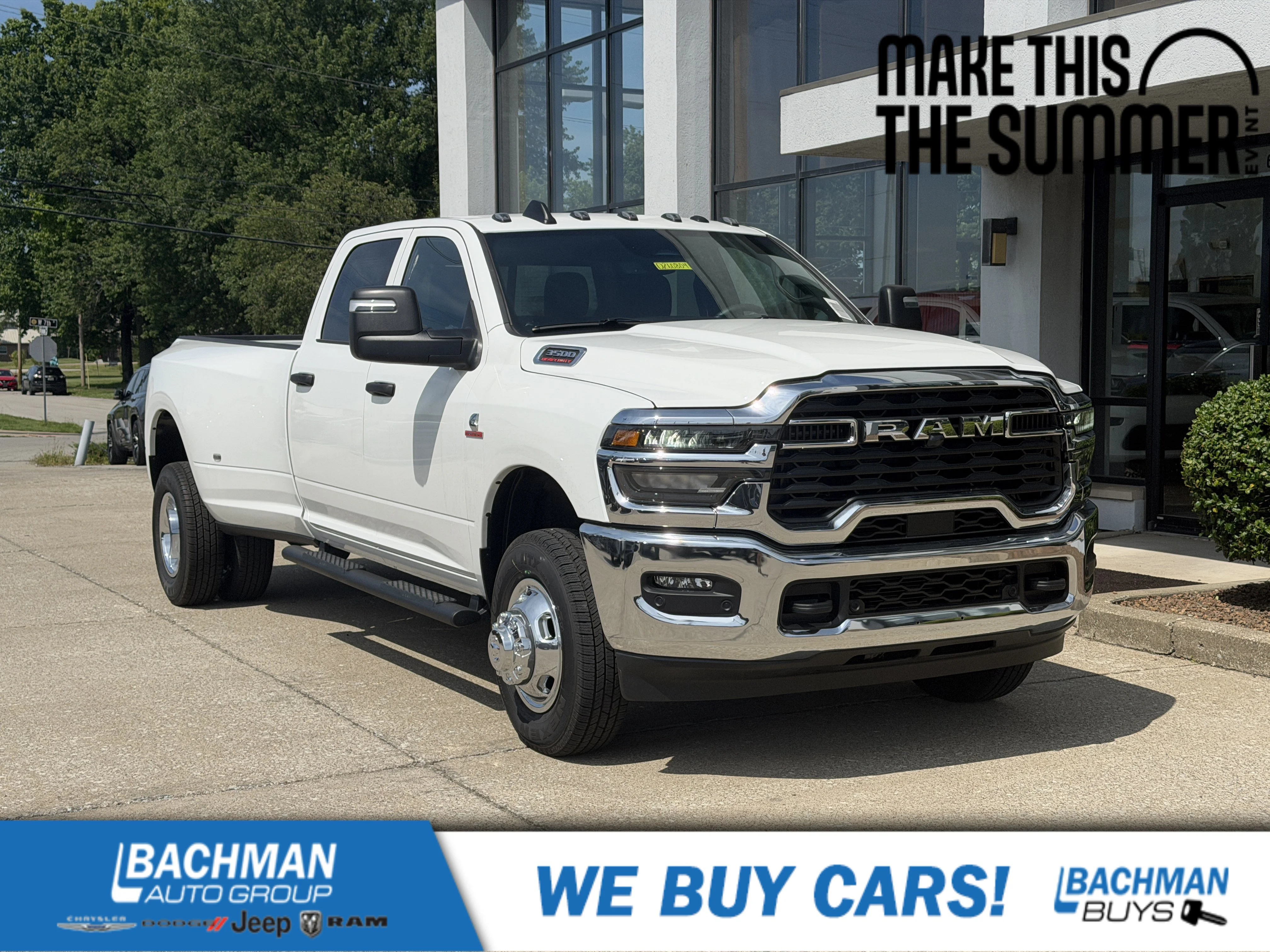 New 2026 Bright White Clear-Coat Exterior Paint RAM Tradesman image 1