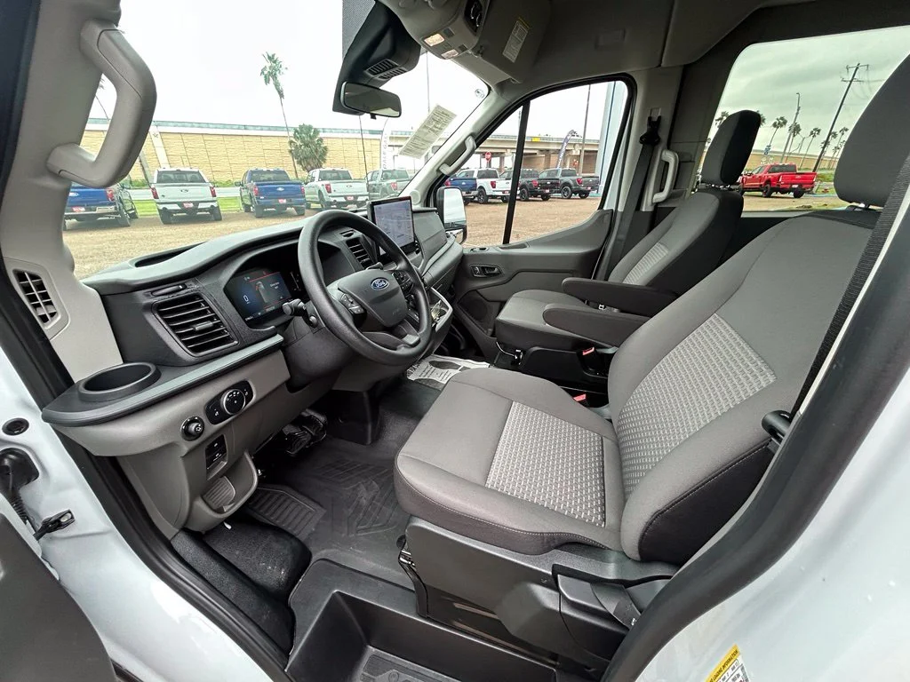 Used 2026 White Ford XL image 11