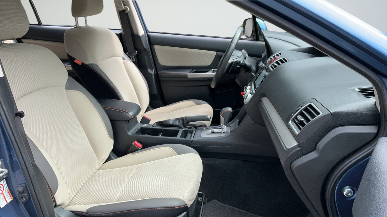 Used 2016 Blue Subaru 2.0i Premium image 19